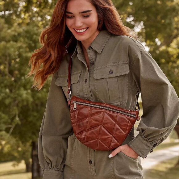 Patricia Nash Tinchi Belt Bag Quilted in Green NWOT - Picture 2 of 9